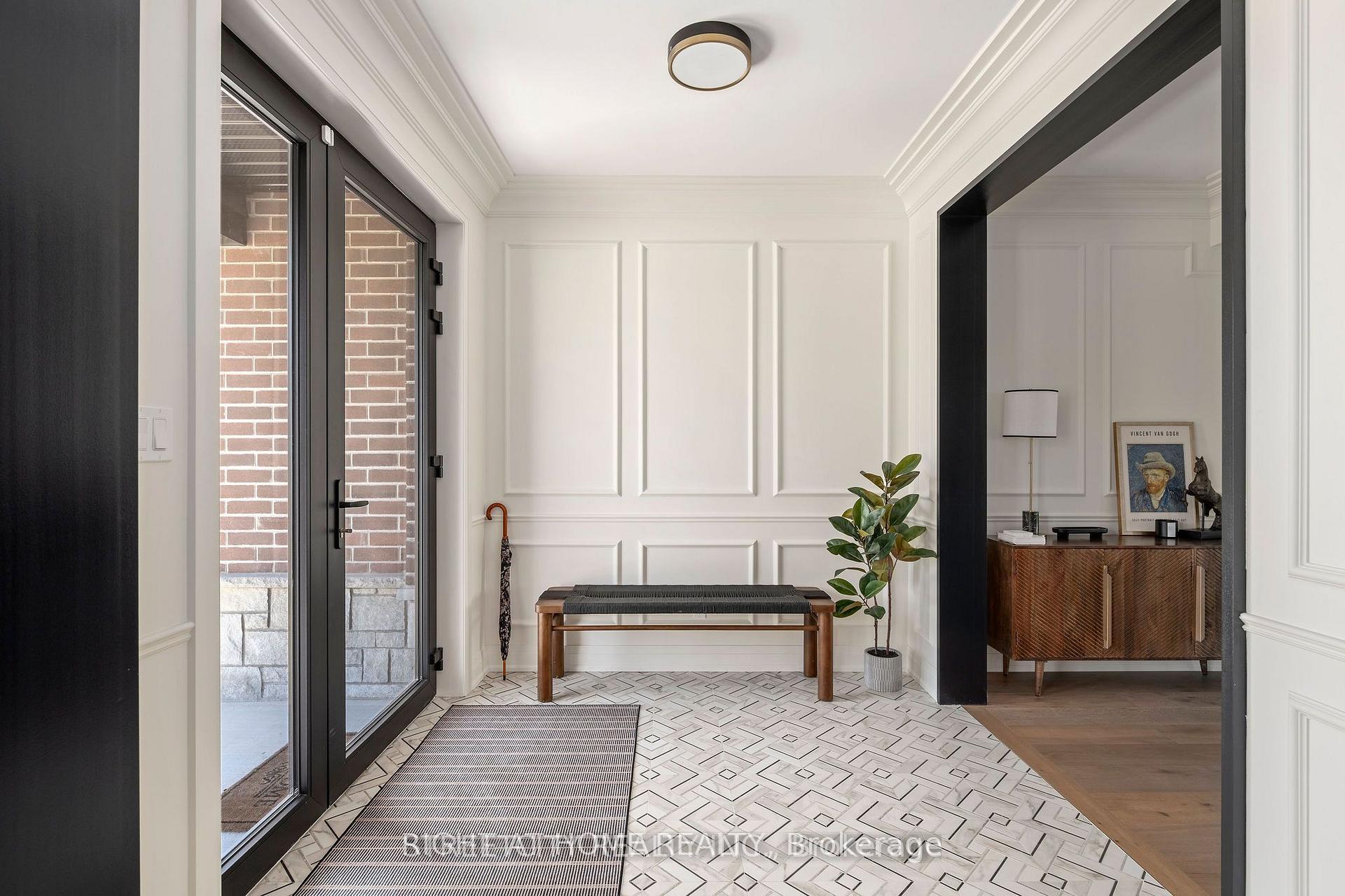 Photo 4 of 6326 Old Garrison Boulevard, London, South V — HOMEH