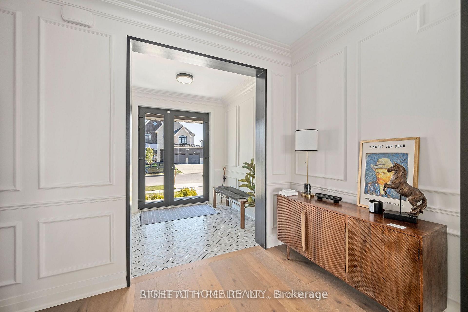 Photo 6 of 6326 Old Garrison Boulevard, London, South V — HOMEH