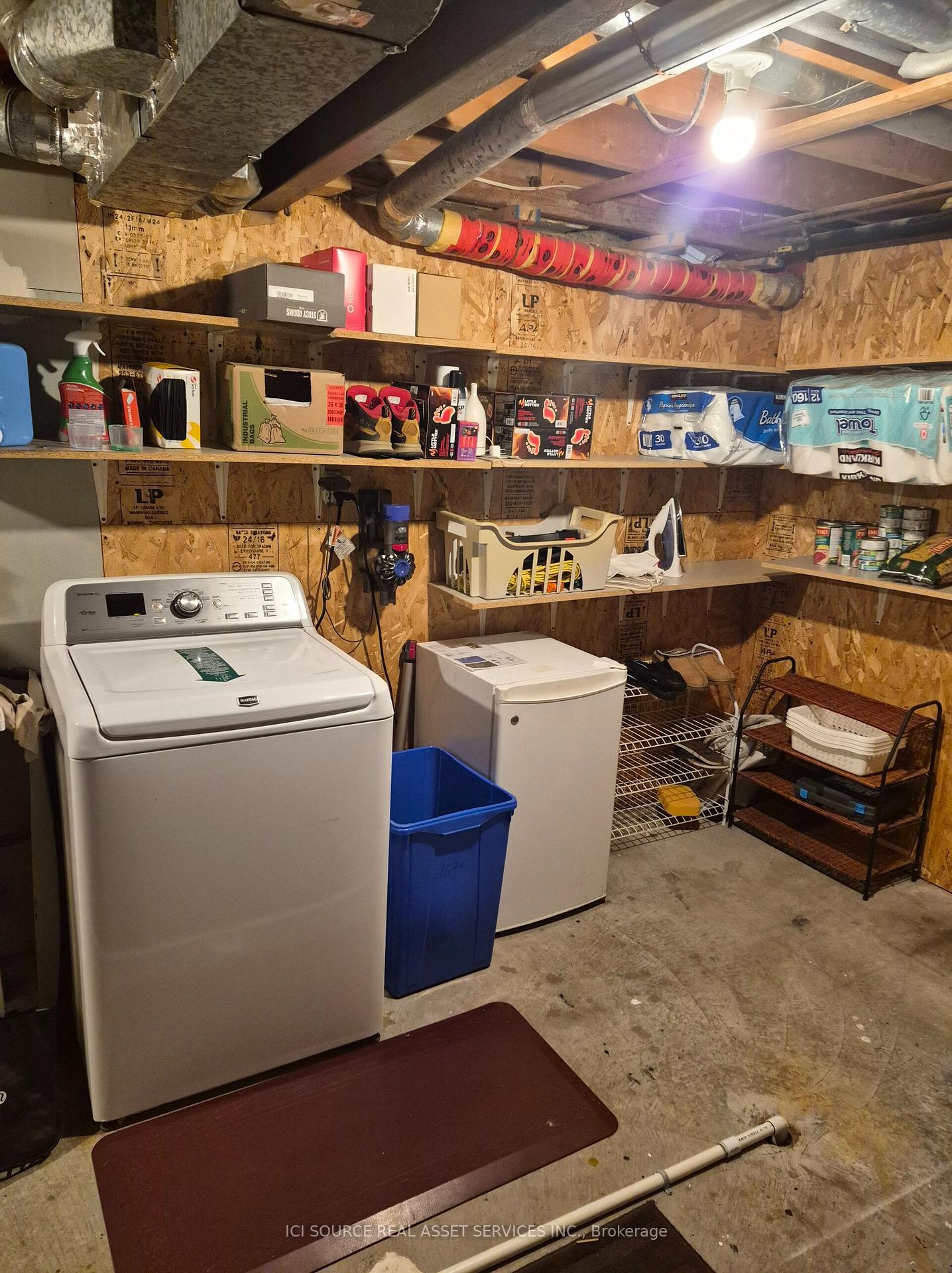 Photo 22 of 1576 Lassiter Terrace, Ottawa, Beaconwood — HOMEH