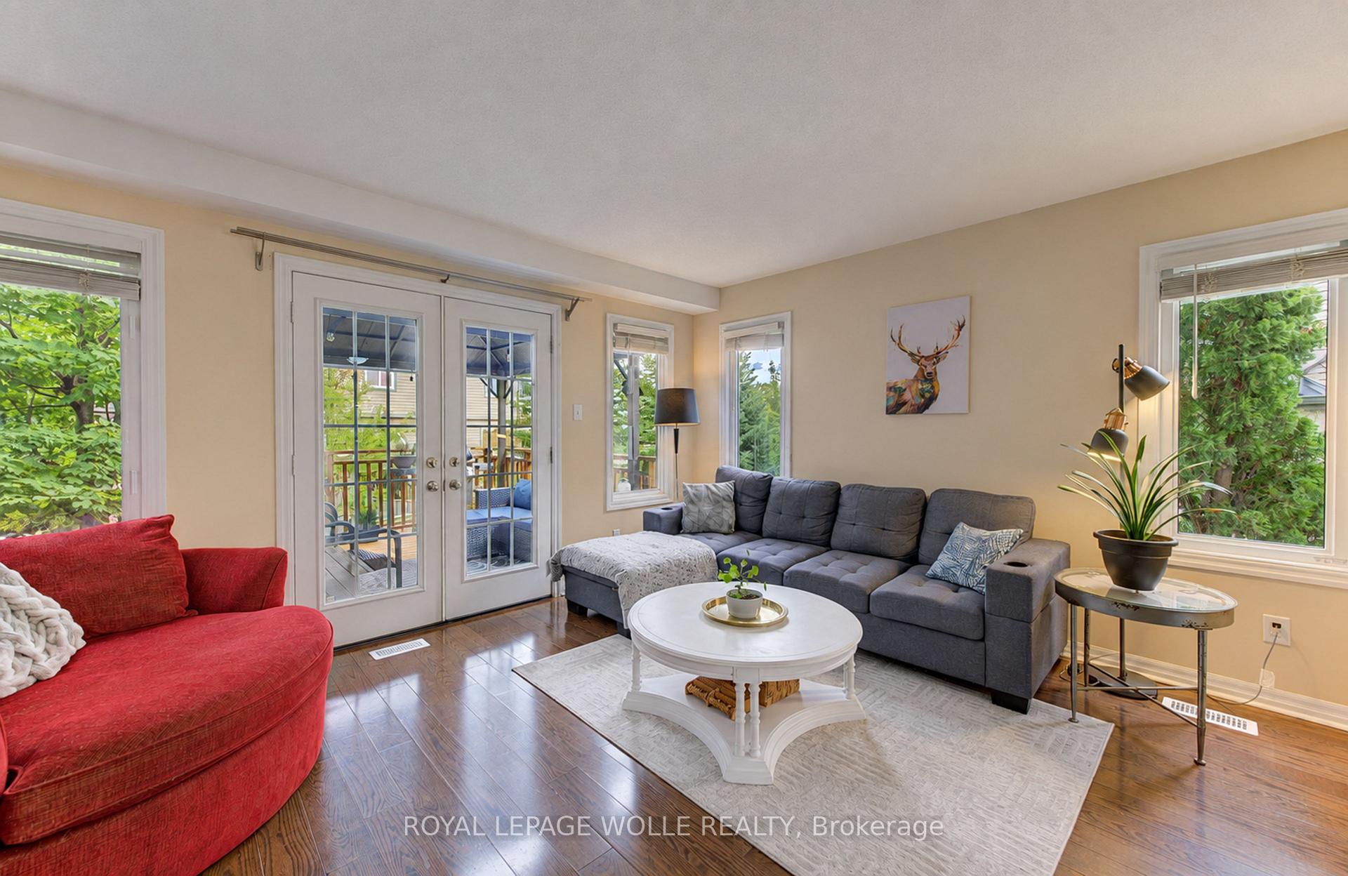 Photo 9 of Unit 40, 10 Foxglove Crescent, Kitchener, Larentian West — HOMEH