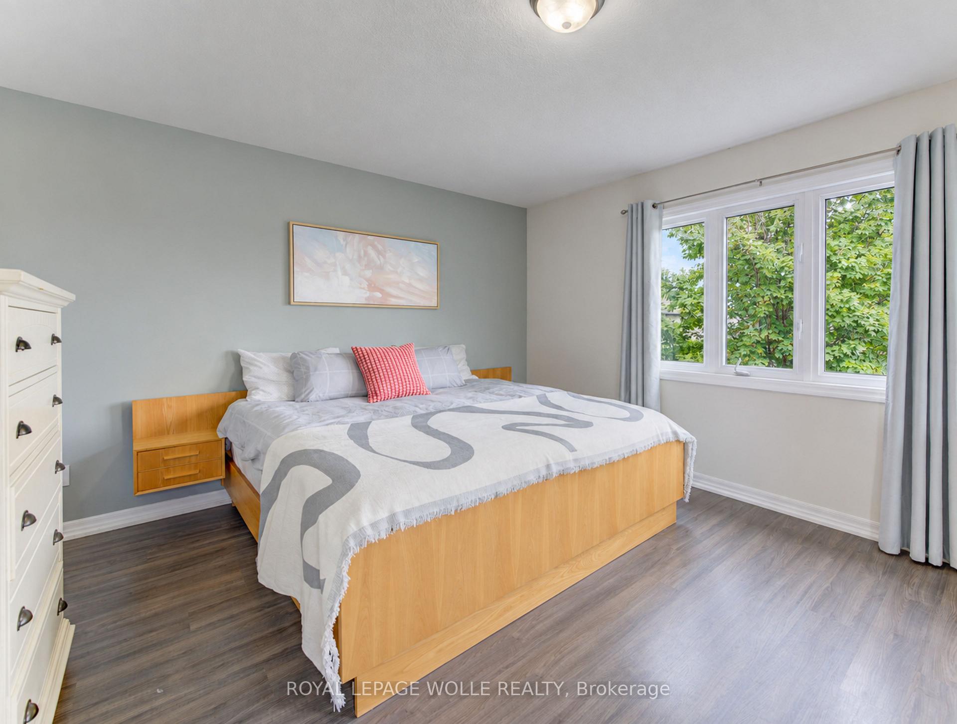 Photo 20 of Unit 40, 10 Foxglove Crescent, Kitchener, Larentian West — HOMEH