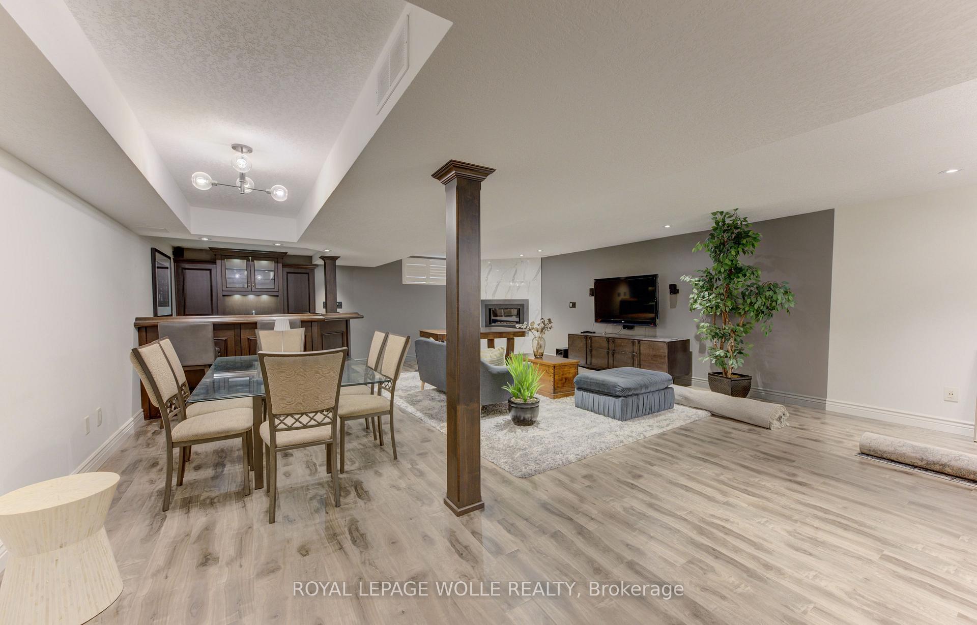 Photo 36 of 231 Hawkswood Drive, Kitchener, Bridgeport — HOMEH