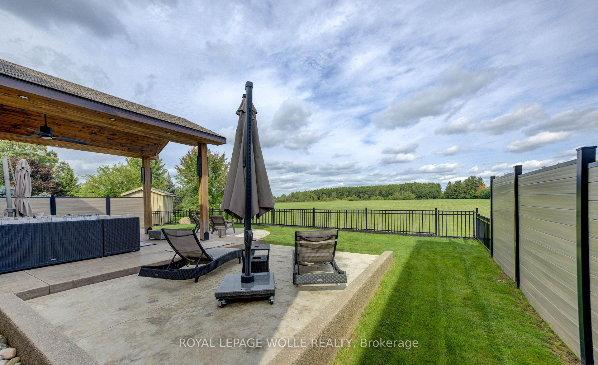 Photo 46 of 231 Hawkswood Drive, Kitchener, Bridgeport — HOMEH