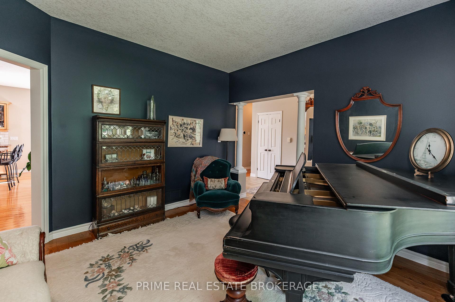 Photo 7 of 46821 Mapleton Line, Aylmer — HOMEH