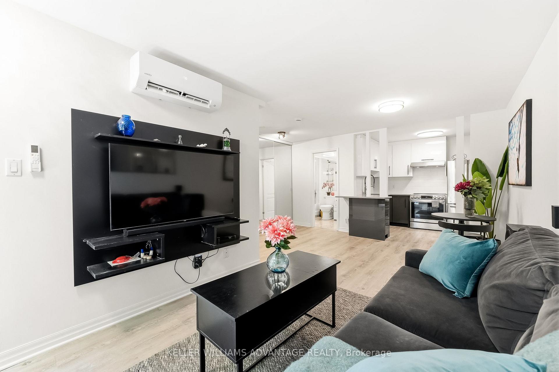 Photo 5 of Unit 409, 29 Canniff Street, Toronto, Niagara — HOMEH