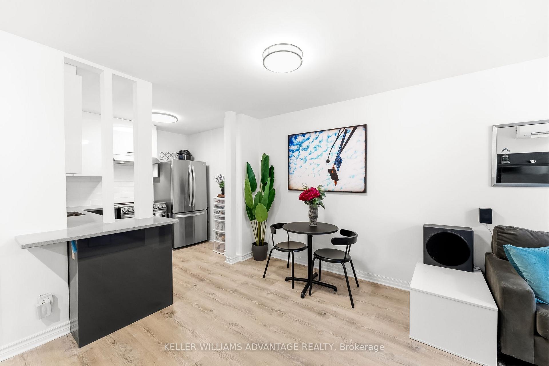 Photo 9 of Unit 409, 29 Canniff Street, Toronto, Niagara — HOMEH