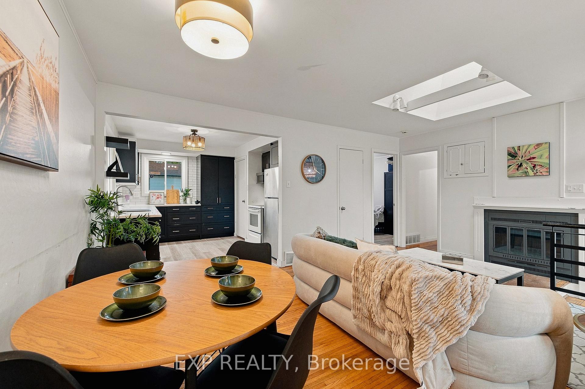 Photo 10 of 56 Ashbury Avenue, London, South Y — HOMEH