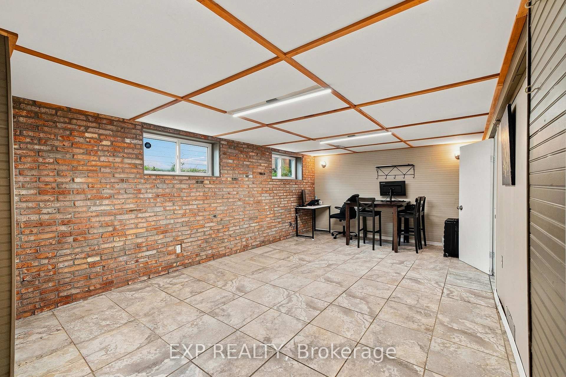 Photo 18 of 56 Ashbury Avenue, London, South Y — HOMEH