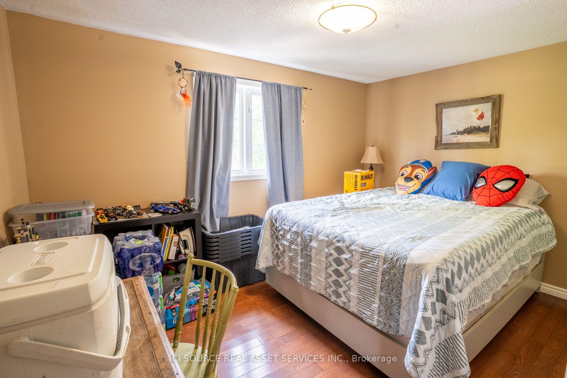 Photo 25 of 56 Hersey Crescent, Barrie, Holly — HOMEH