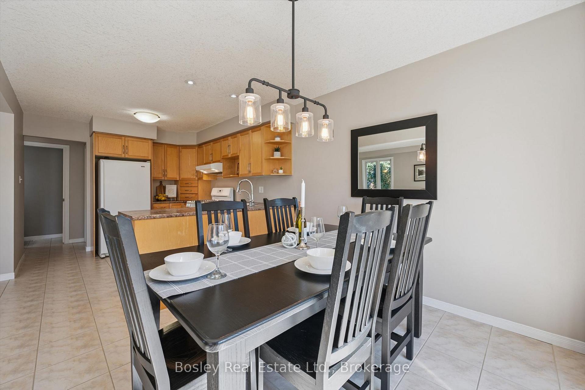 Photo 14 of 3 Hunt Street, Guelph, Pineridge/Westminster Woods — HOMEH