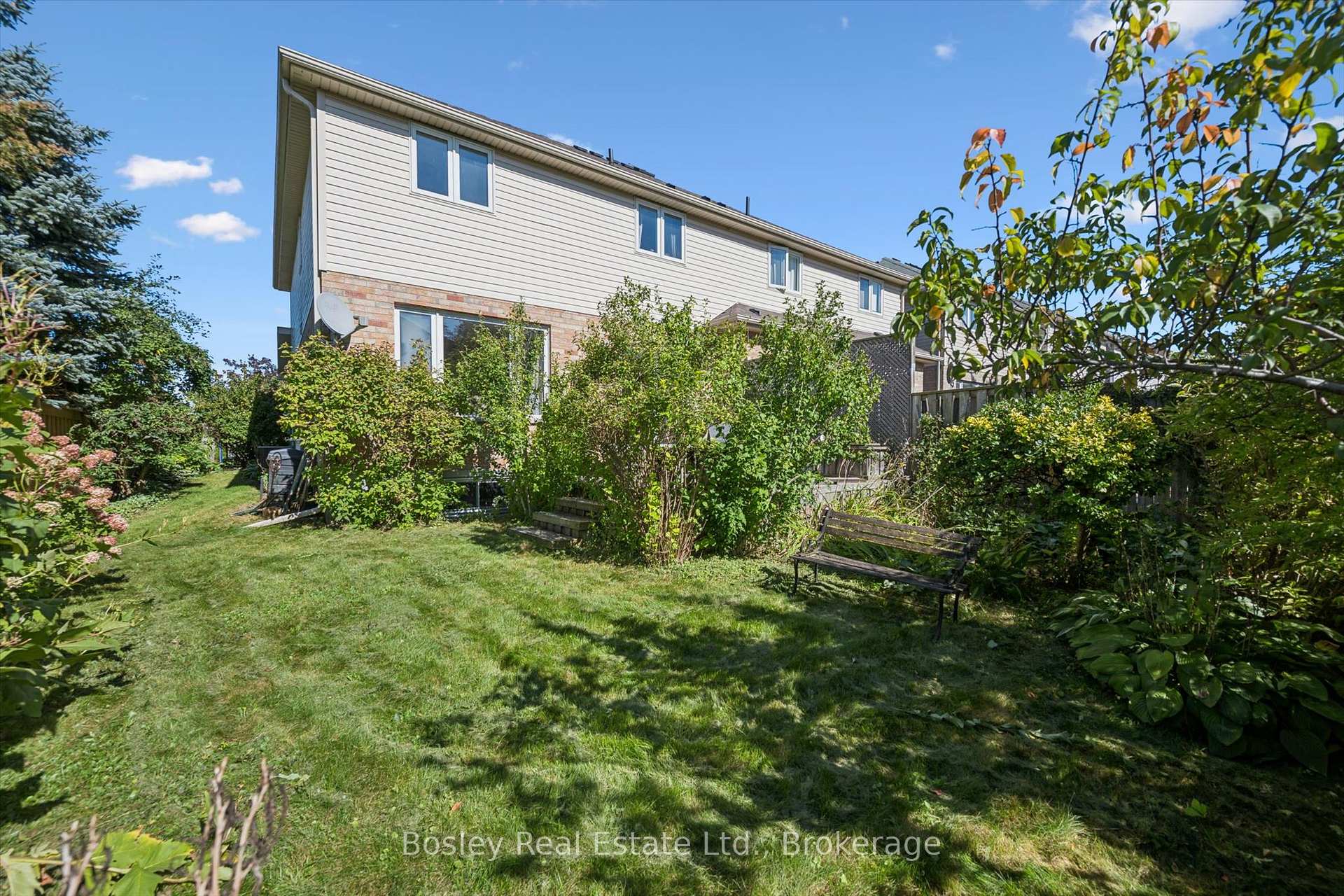Photo 37 of 3 Hunt Street, Guelph, Pineridge/Westminster Woods — HOMEH