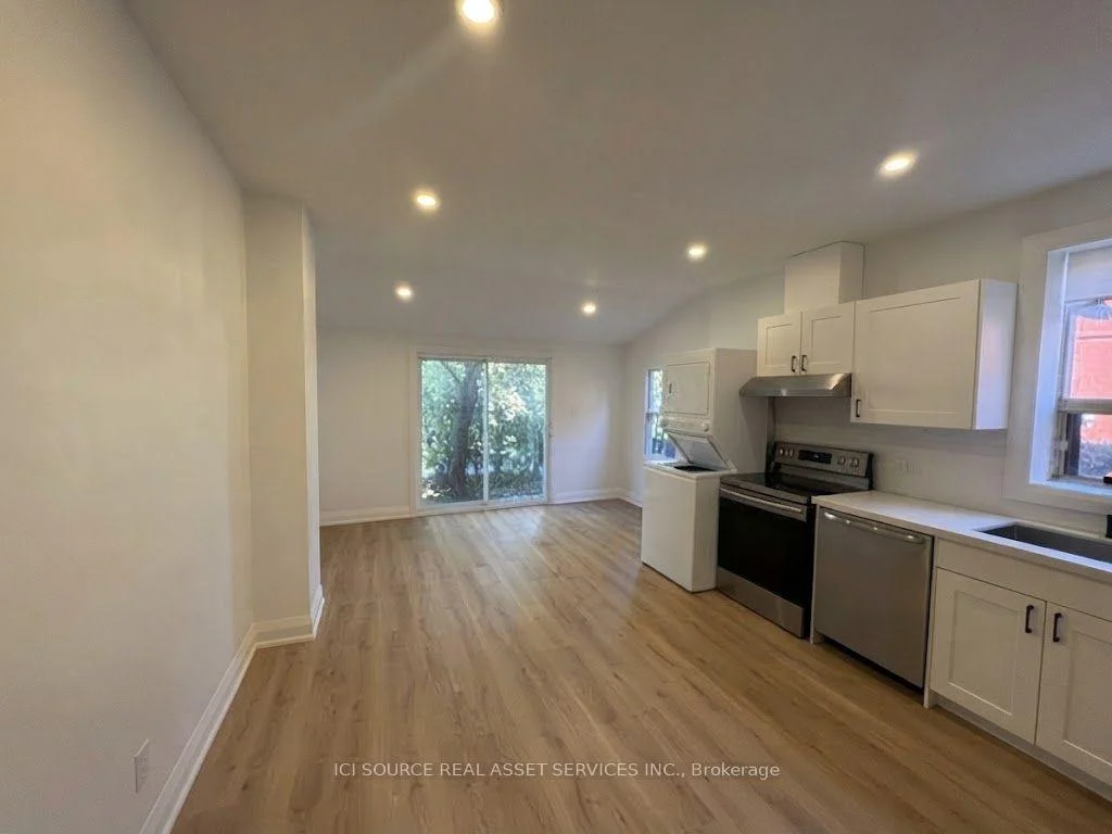 Photo 4 of Unit 1, 20 Sullivan Street, Toronto, Kensington-Chinatown — HOMEH