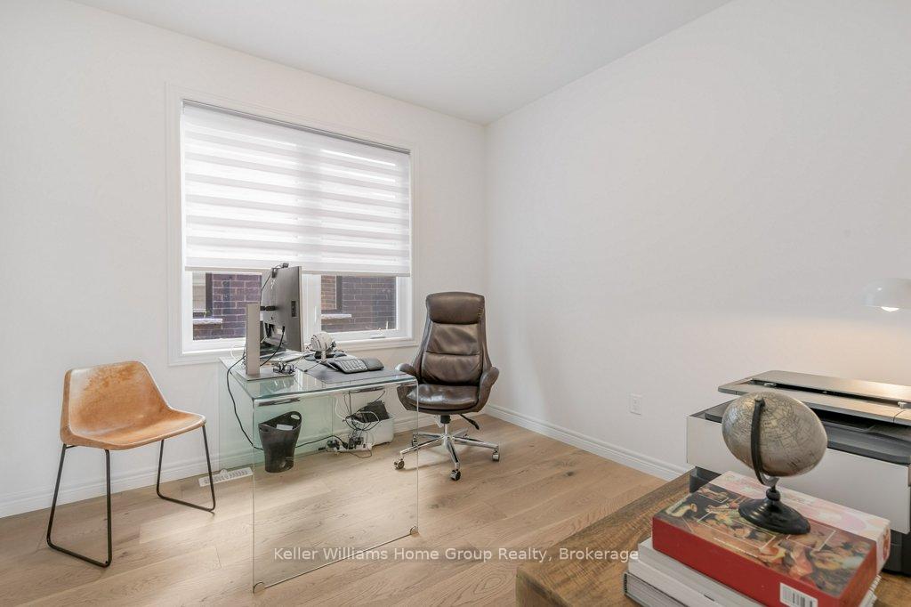 Photo 13 of 48 Macalister Boulevard, Guelph, Kortright East — HOMEH