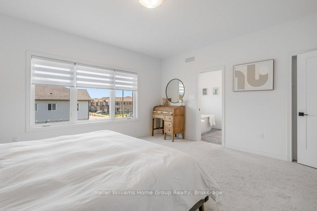 Photo 16 of 48 Macalister Boulevard, Guelph, Kortright East — HOMEH