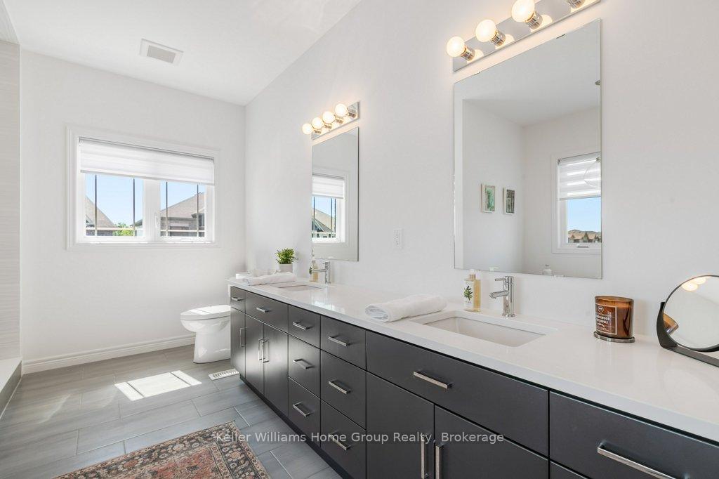 Photo 17 of 48 Macalister Boulevard, Guelph, Kortright East — HOMEH