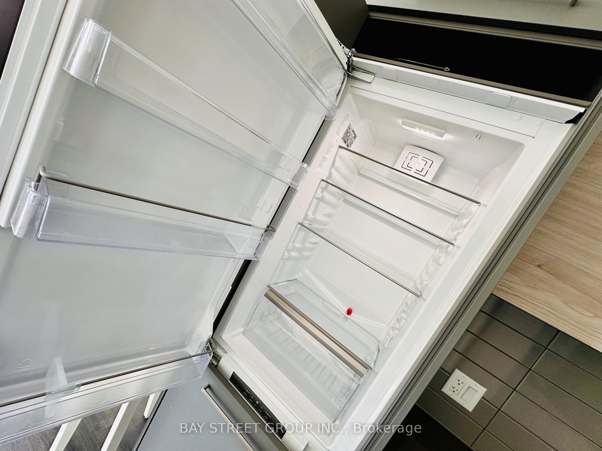 Photo 12 of Unit 1907, 38 Gandhi Lane, Markham, Commerce Valley — HOMEH
