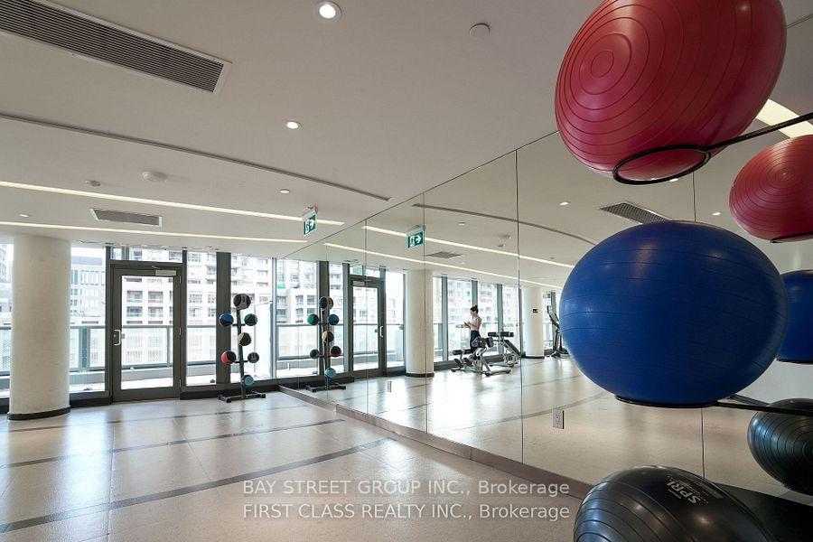 Photo 19 of Unit 1402, 11 Wellesley Street W, Toronto, Bay Street Corridor — HOMEH