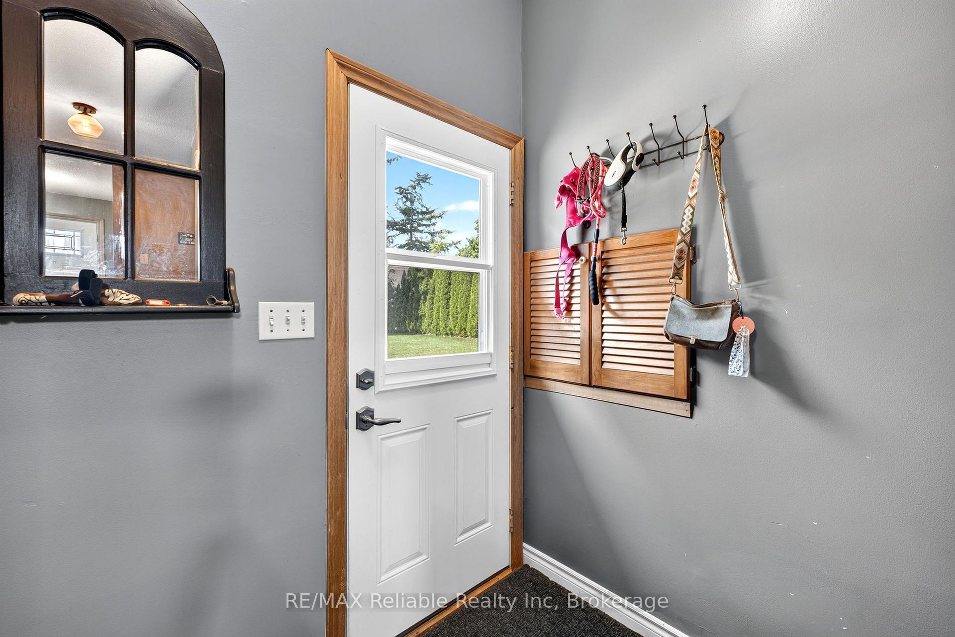 Photo 15 of 38823 Vienna Street, Bluewater, Stanley — HOMEH