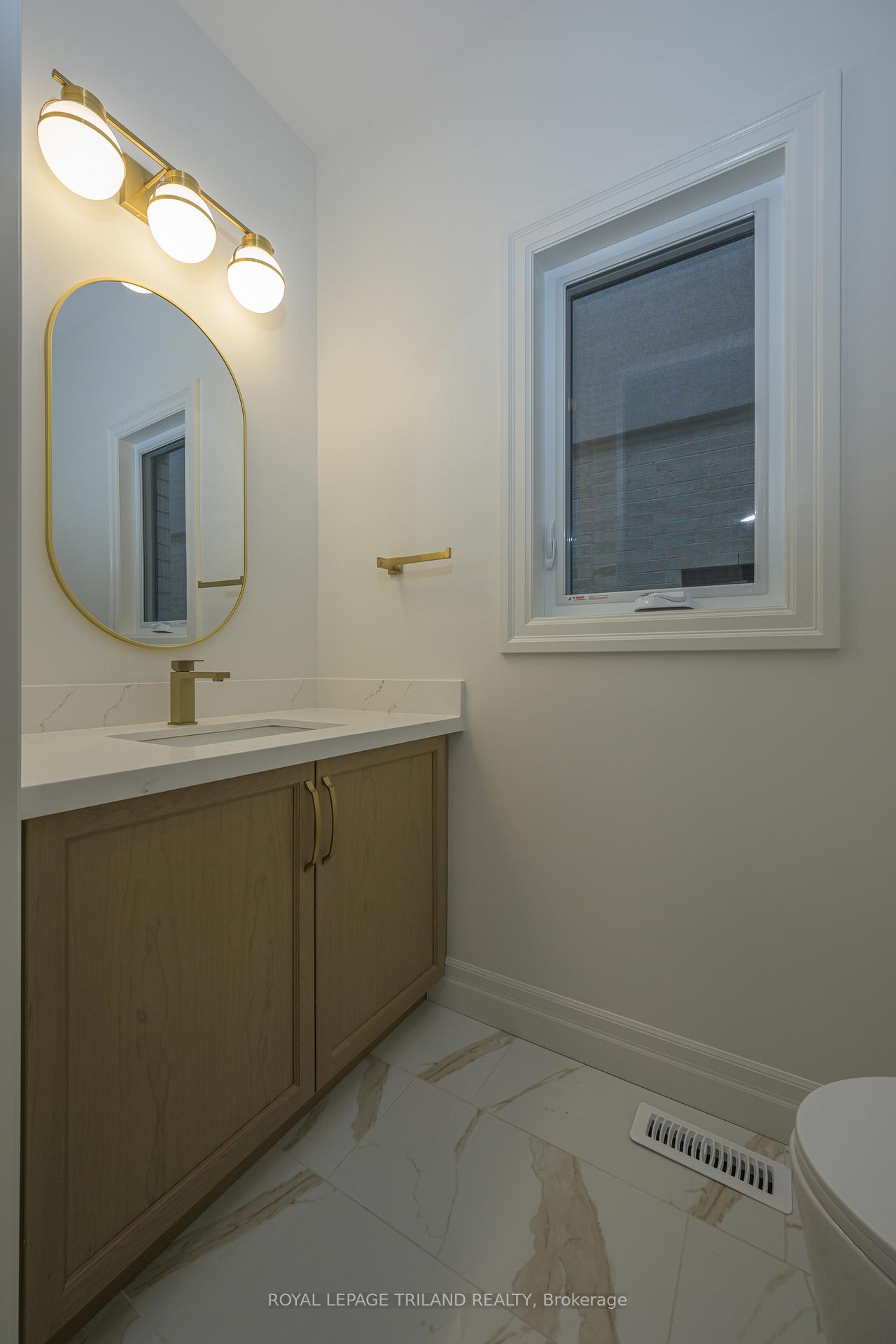 Photo 17 of 4211 Liberty Crossing, London, South V — HOMEH