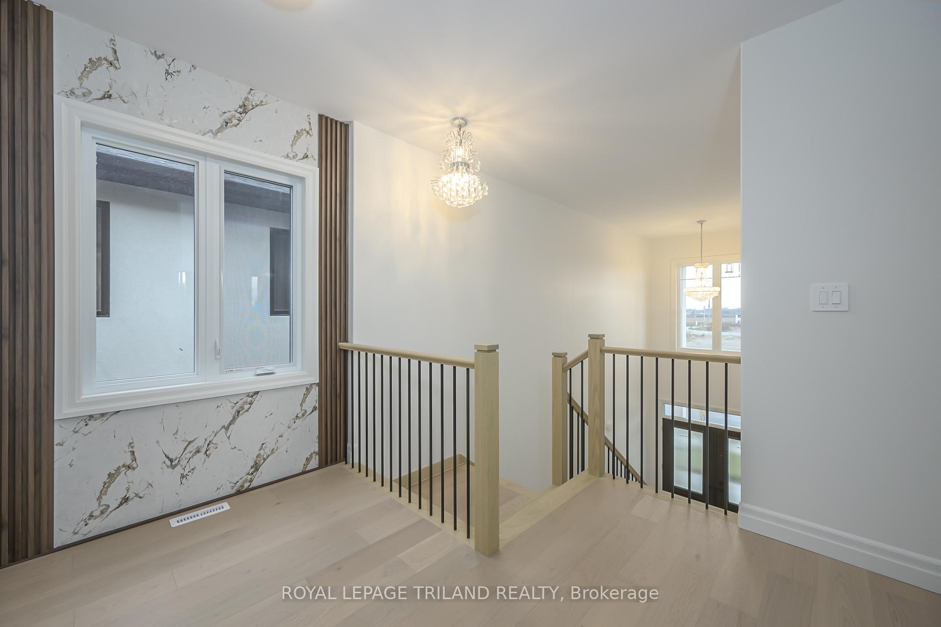 Photo 20 of 4211 Liberty Crossing, London, South V — HOMEH