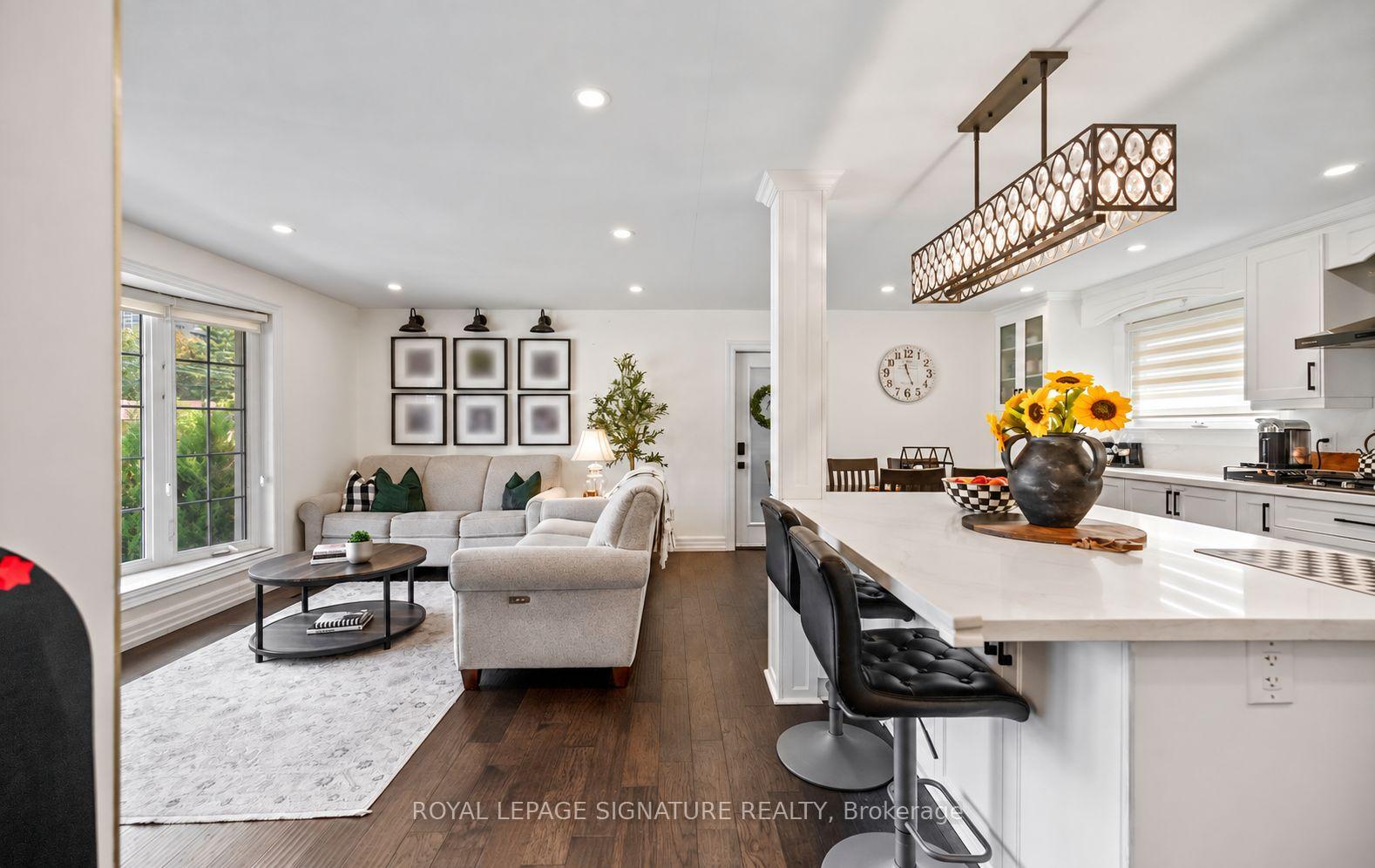 Photo 4 of 57 Sabrina Drive, Etobicoke, Willowridge-Martingrove-Richview — HOMEH