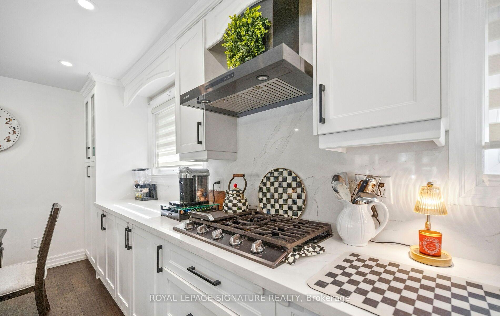 Photo 16 of 57 Sabrina Drive, Etobicoke, Willowridge-Martingrove-Richview — HOMEH
