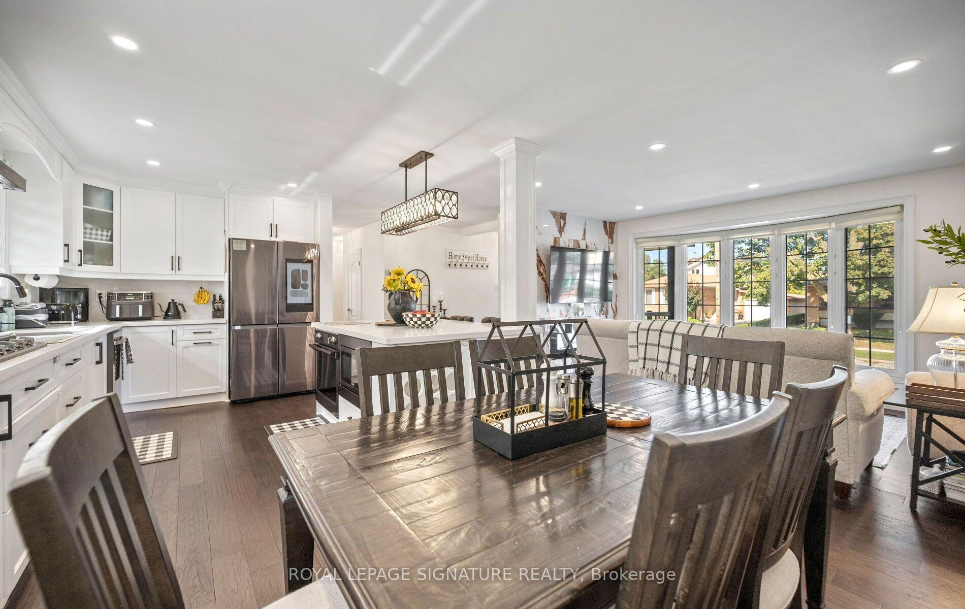 Photo 22 of 57 Sabrina Drive, Etobicoke, Willowridge-Martingrove-Richview — HOMEH