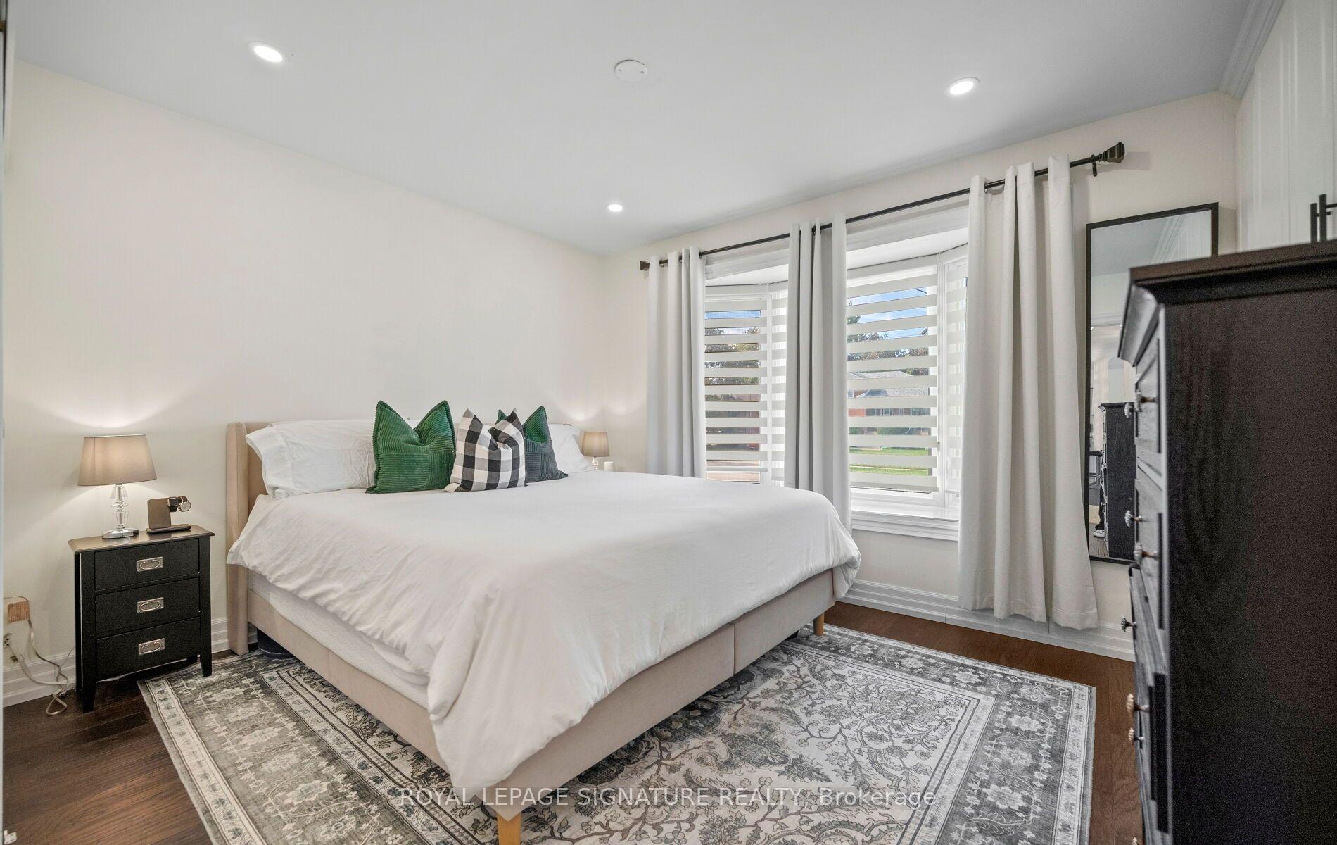 Photo 23 of 57 Sabrina Drive, Etobicoke, Willowridge-Martingrove-Richview — HOMEH