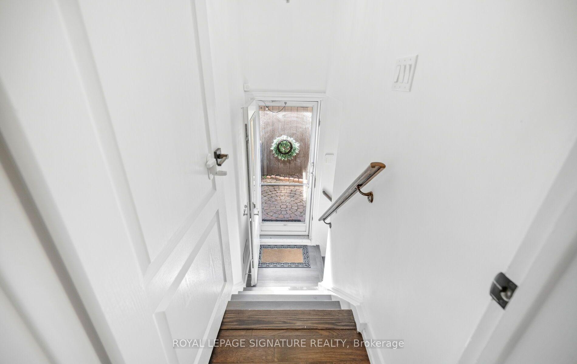 Photo 33 of 57 Sabrina Drive, Etobicoke, Willowridge-Martingrove-Richview — HOMEH