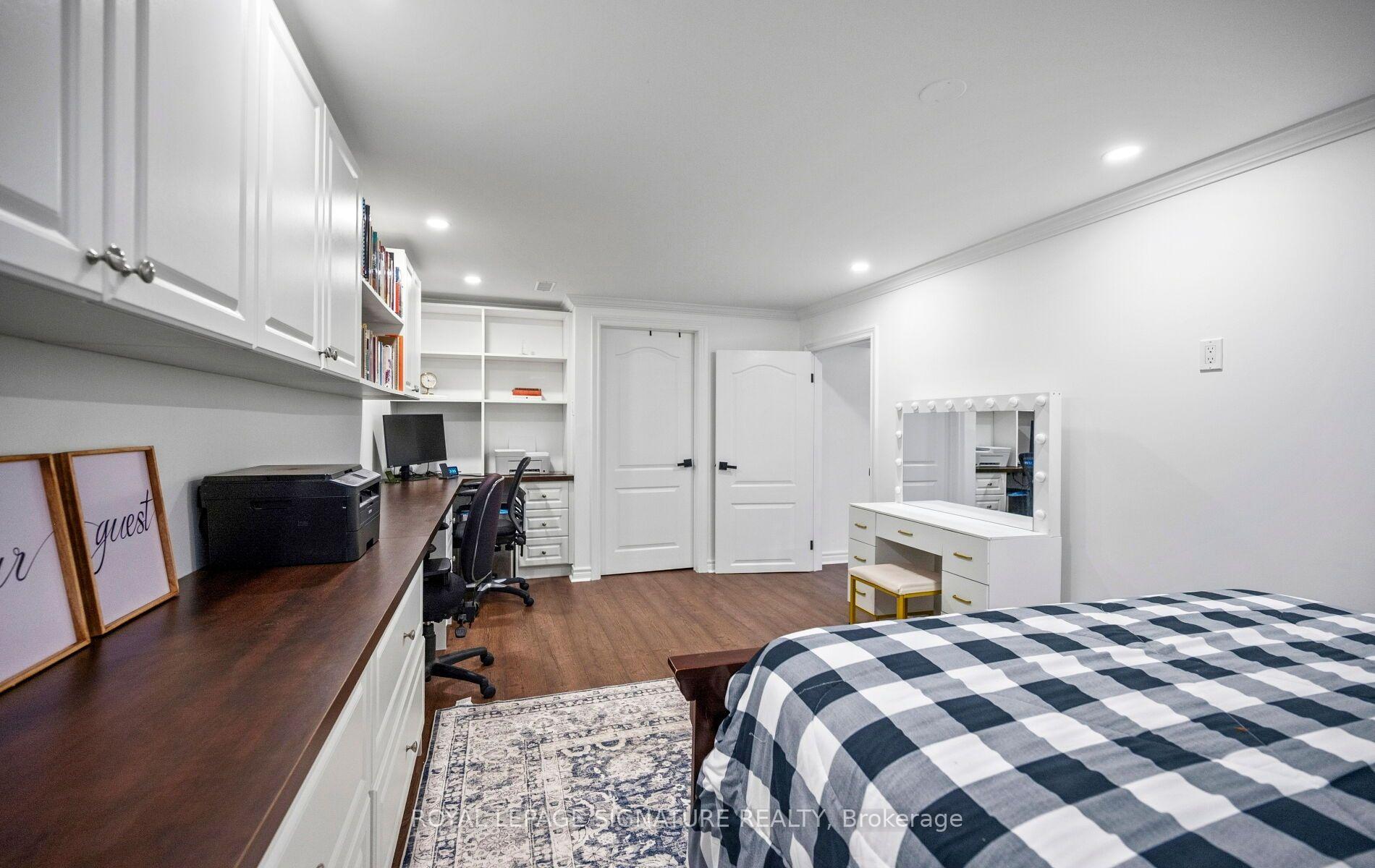 Photo 44 of 57 Sabrina Drive, Etobicoke, Willowridge-Martingrove-Richview — HOMEH