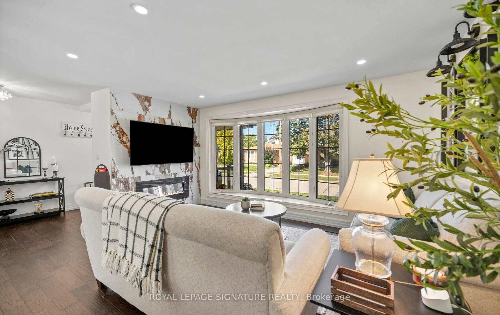 Photo 6 of 57 Sabrina Drive, Etobicoke, Willowridge-Martingrove-Richview — HOMEH