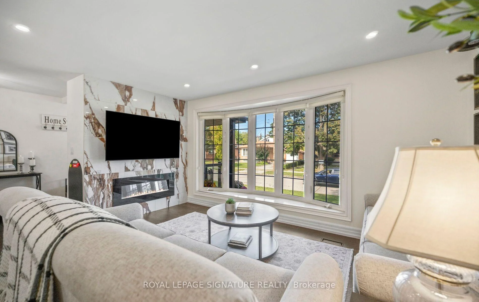 Photo 9 of 57 Sabrina Drive, Etobicoke, Willowridge-Martingrove-Richview — HOMEH