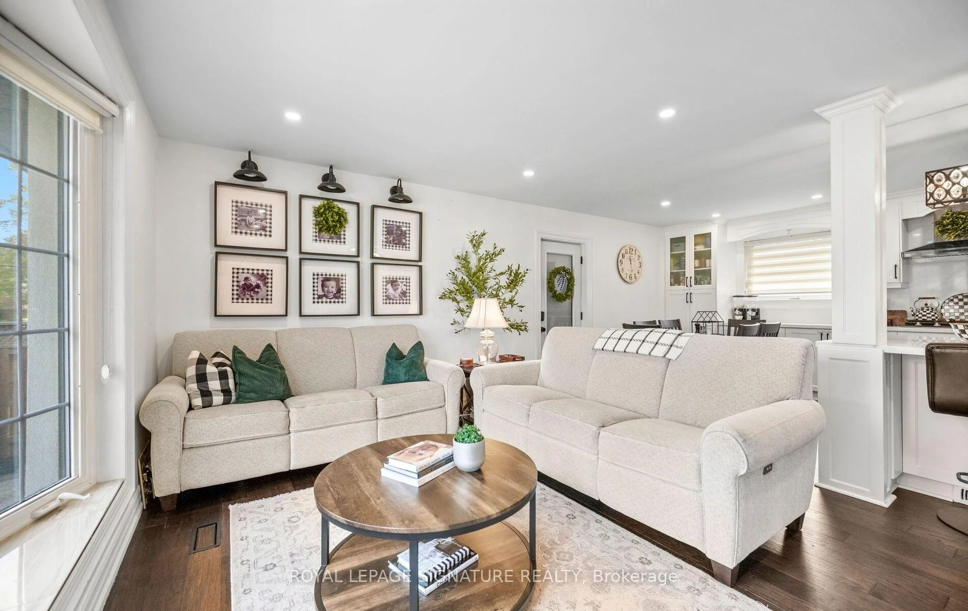 Photo 10 of 57 Sabrina Drive, Etobicoke, Willowridge-Martingrove-Richview — HOMEH