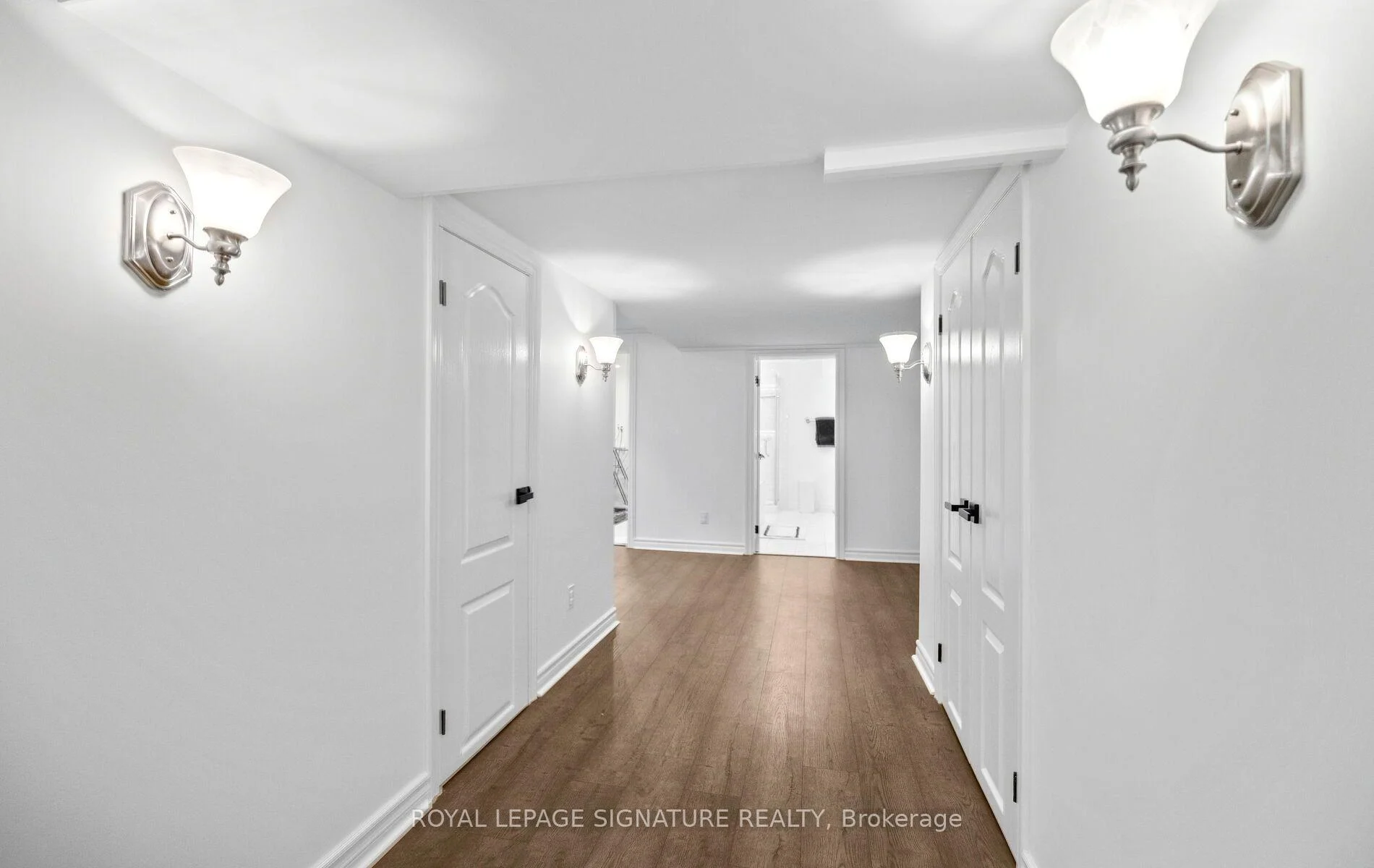 Photo 32 of 57 Sabrina Drive, Etobicoke, Willowridge-Martingrove-Richview — HOMEH