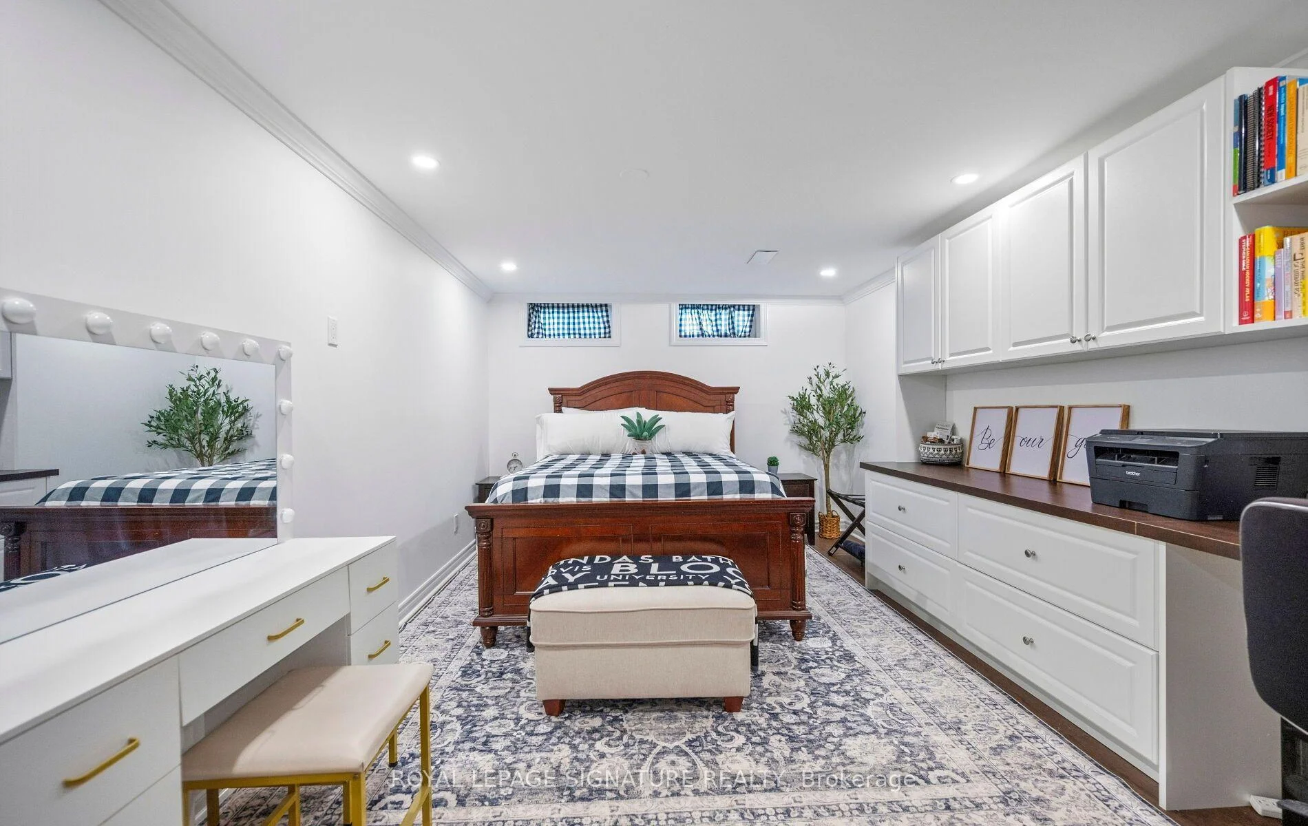Photo 48 of 57 Sabrina Drive, Etobicoke, Willowridge-Martingrove-Richview — HOMEH