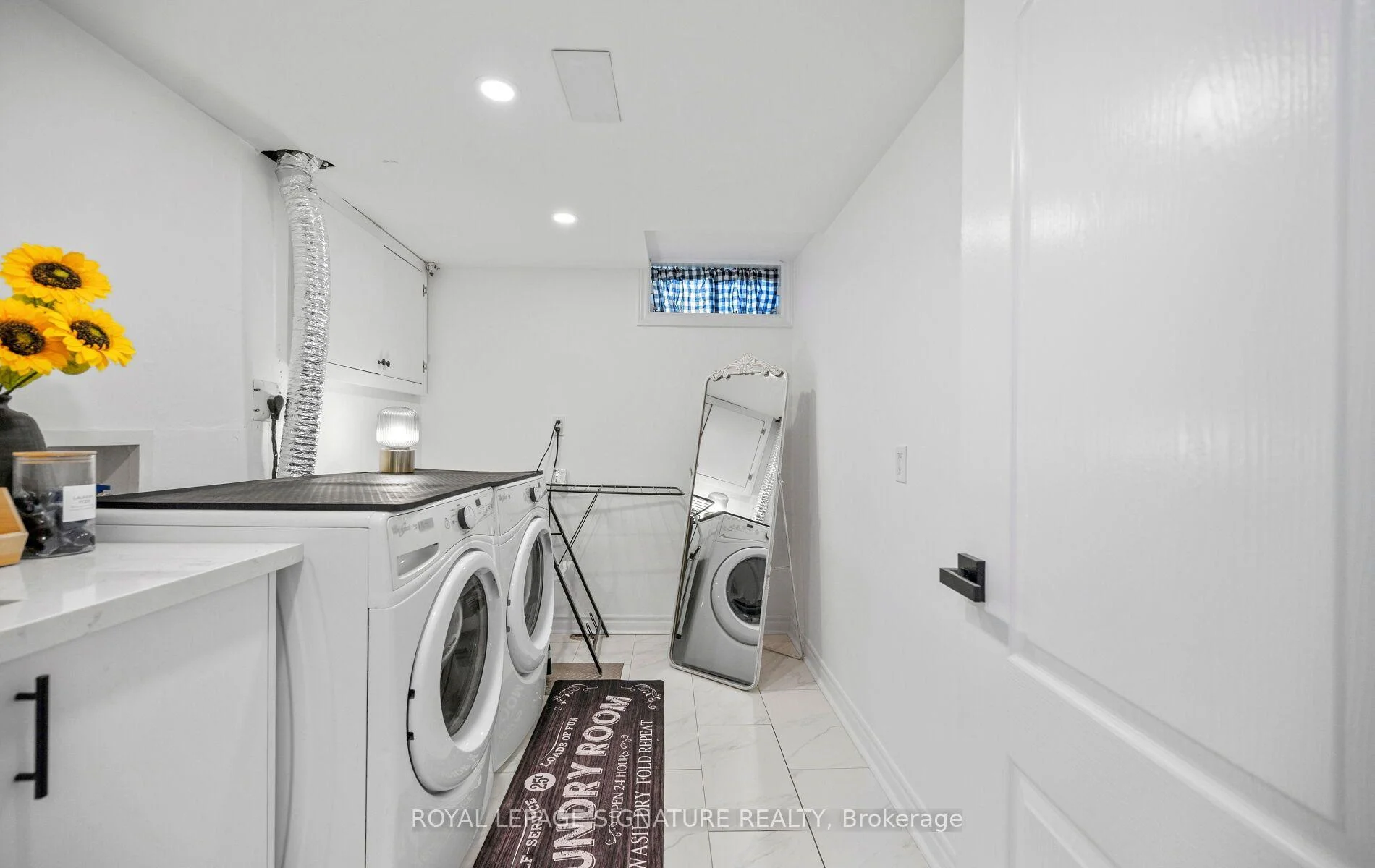 Photo 52 of 57 Sabrina Drive, Etobicoke, Willowridge-Martingrove-Richview — HOMEH
