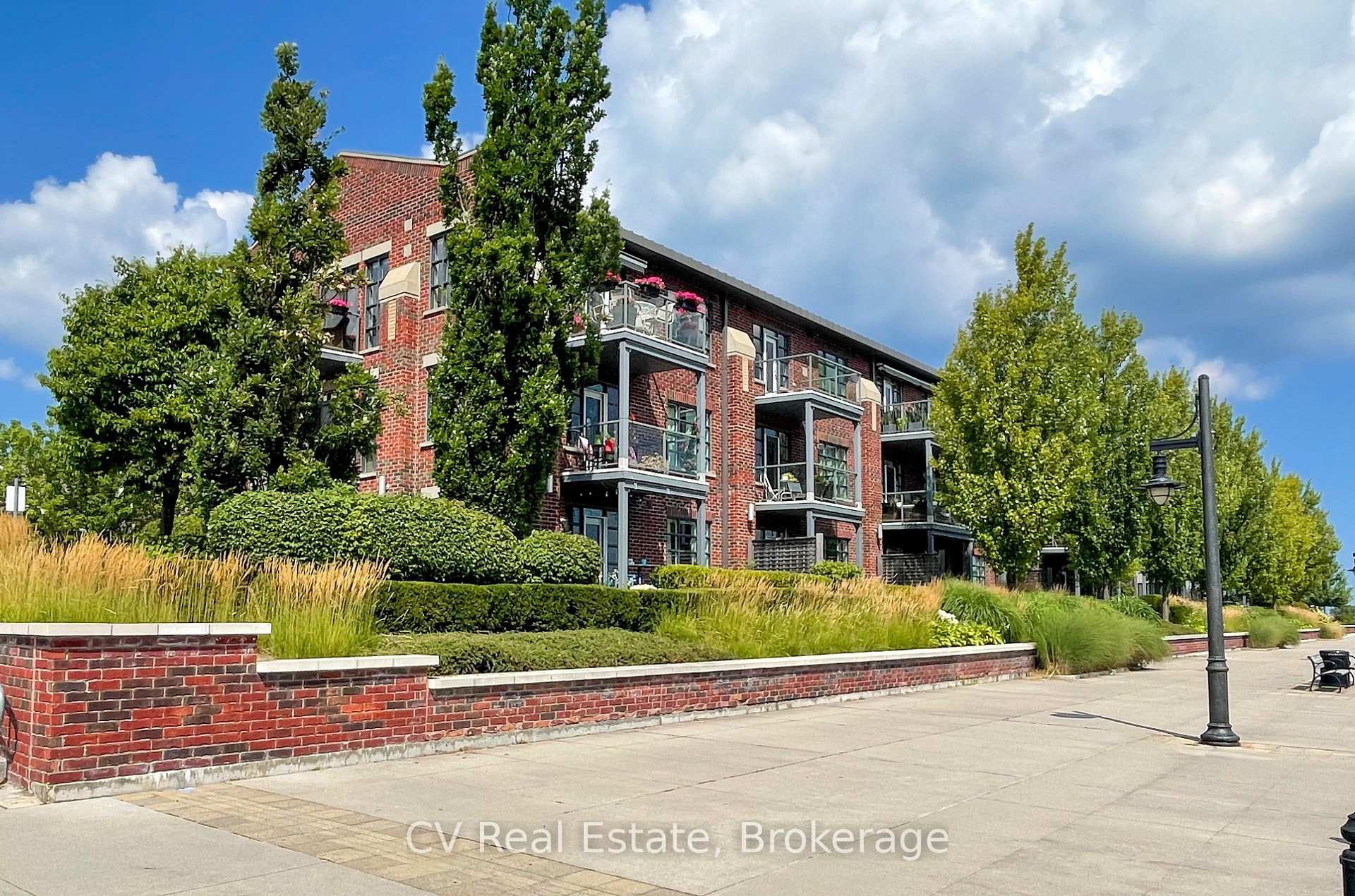 Photo 4 of Unit 303, 1 Shipyard Lane, Collingwood — HOMEH