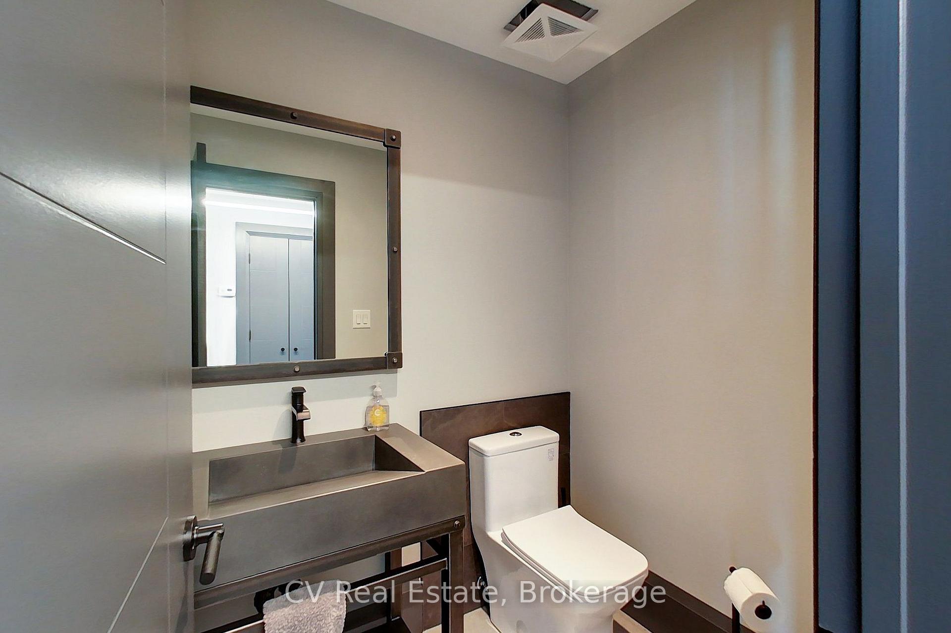 Photo 20 of Unit 303, 1 Shipyard Lane, Collingwood — HOMEH