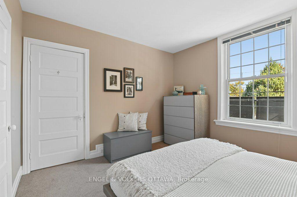 Photo 22 of 390 Winston Avenue, Ottawa, Westboro West — HOMEH