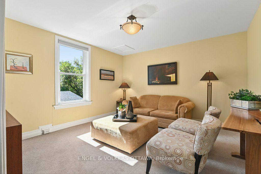 Photo 25 of 390 Winston Avenue, Ottawa, Westboro West — HOMEH