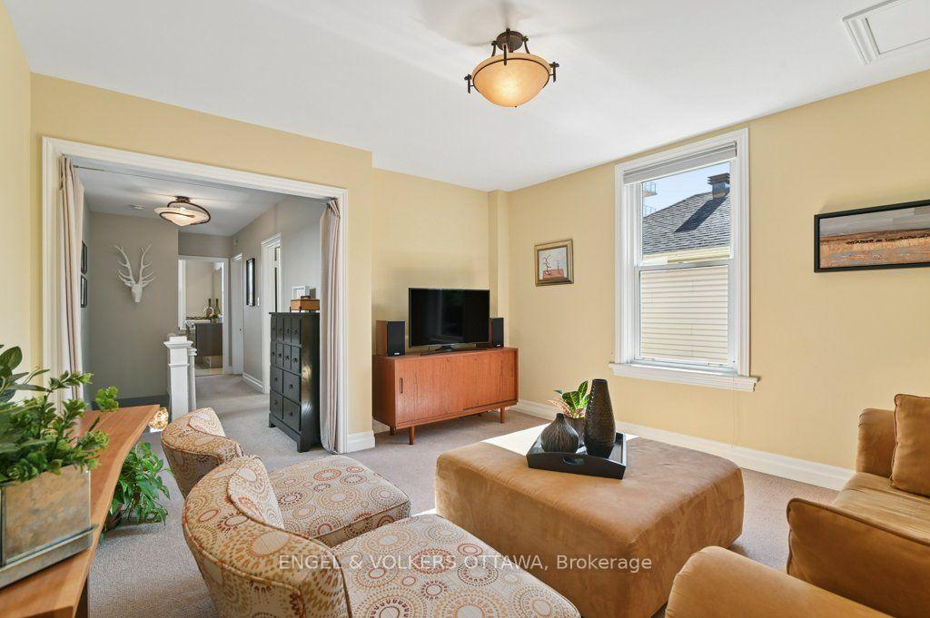 Photo 26 of 390 Winston Avenue, Ottawa, Westboro West — HOMEH