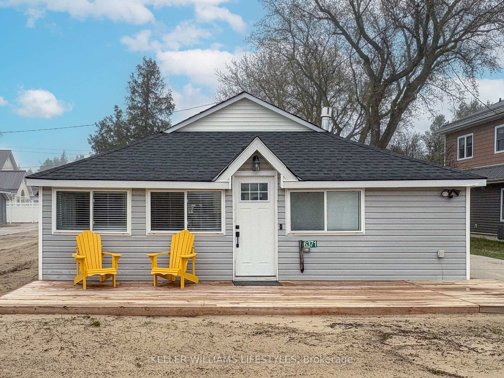 Photo of 6371 Cottage Way Lane
