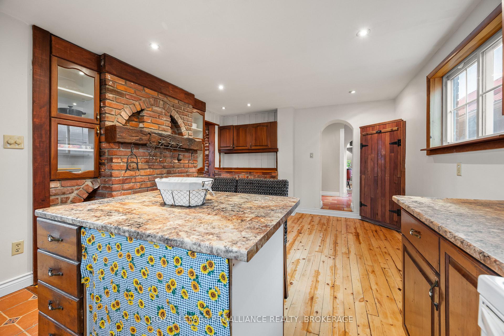 Photo 13 of 277 Brock Street, Gananoque, Gananoque — HOMEH