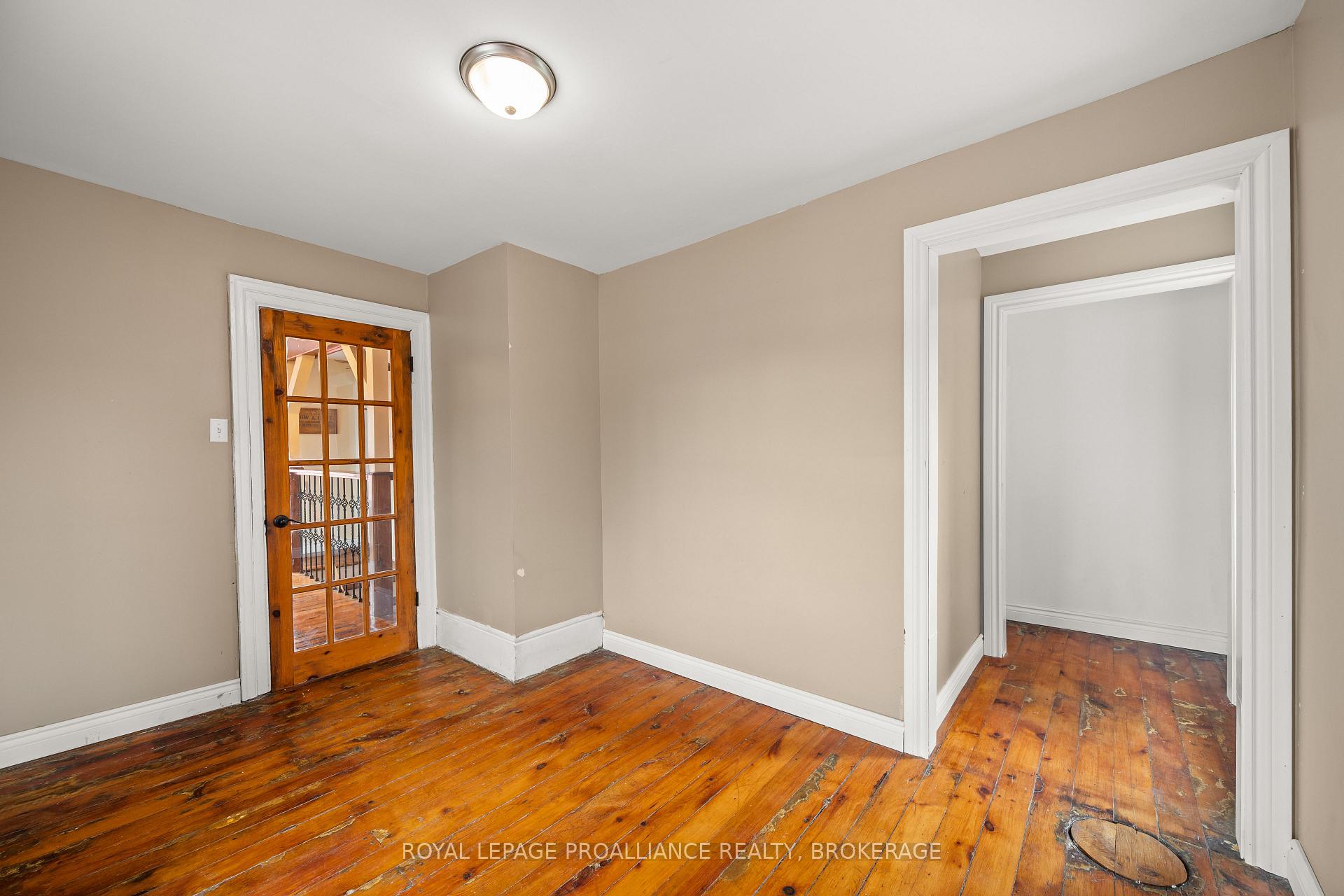Photo 26 of 277 Brock Street, Gananoque, Gananoque — HOMEH