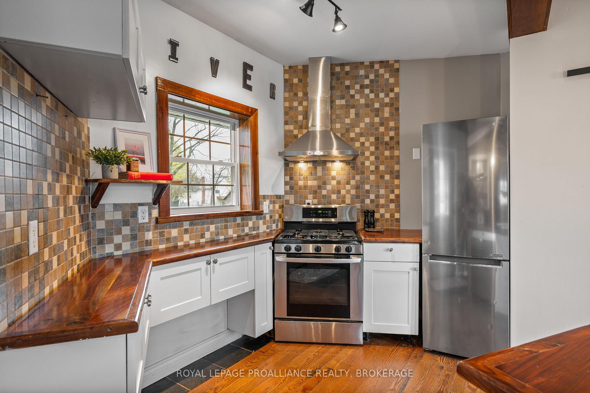 Photo 31 of 277 Brock Street, Gananoque, Gananoque — HOMEH