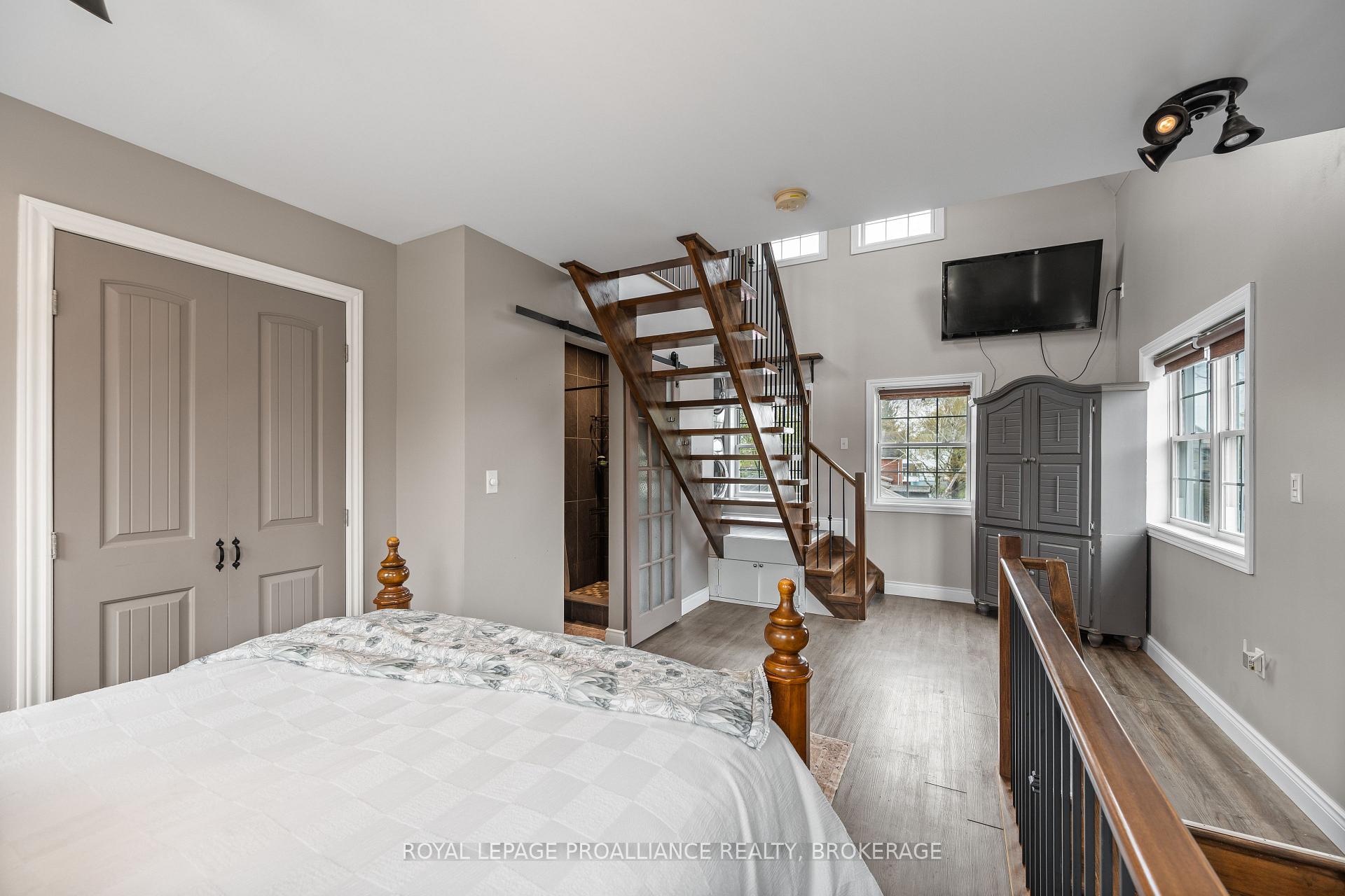 Photo 36 of 277 Brock Street, Gananoque, Gananoque — HOMEH