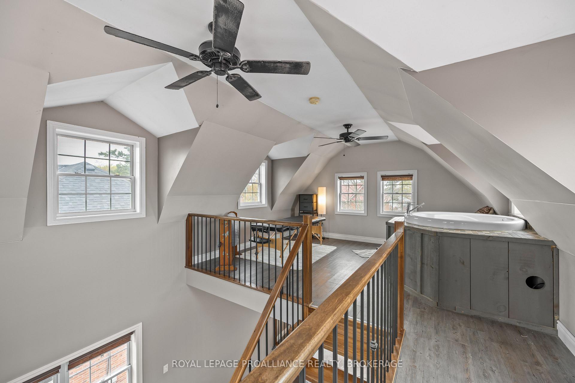 Photo 41 of 277 Brock Street, Gananoque, Gananoque — HOMEH