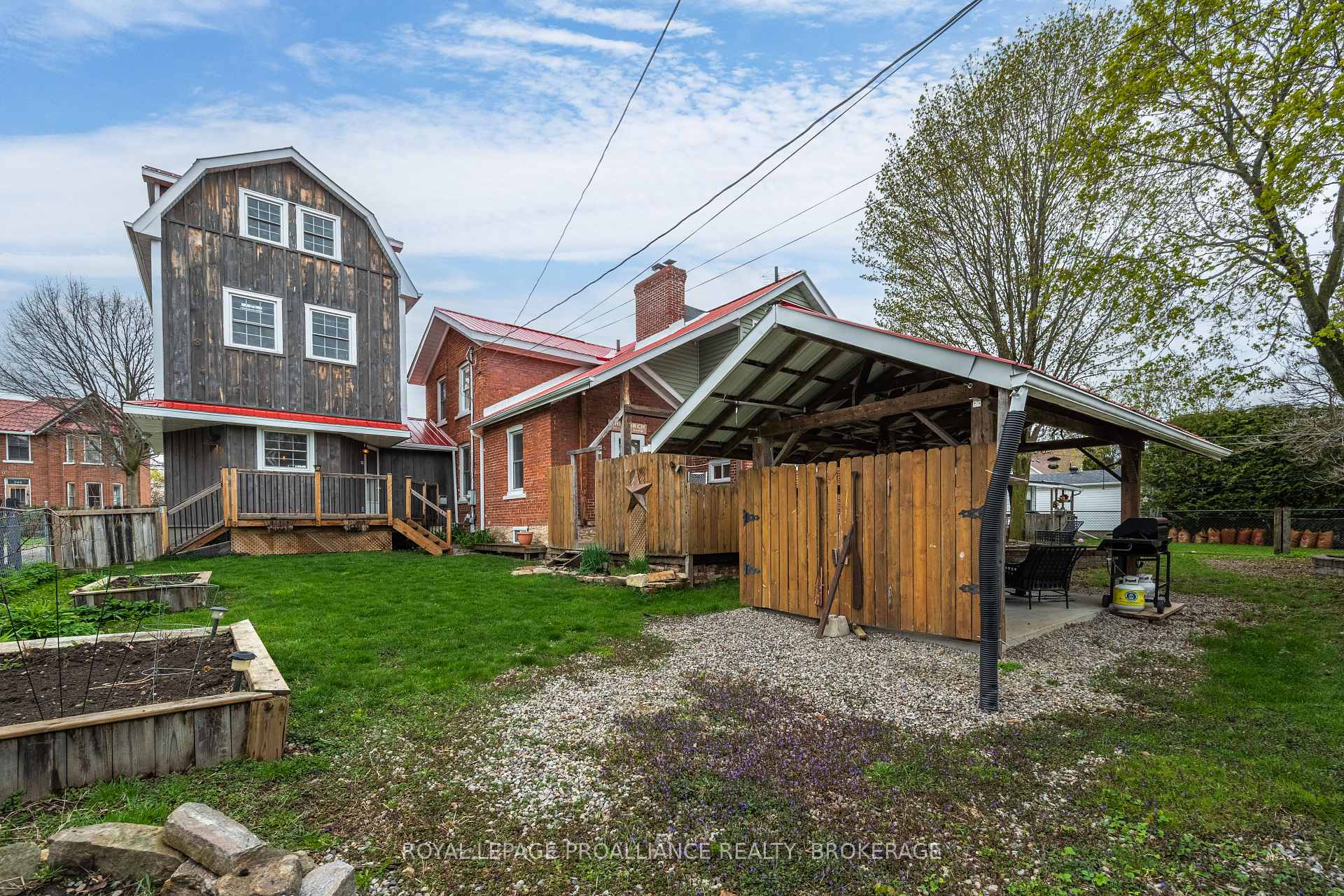 Photo 43 of 277 Brock Street, Gananoque, Gananoque — HOMEH