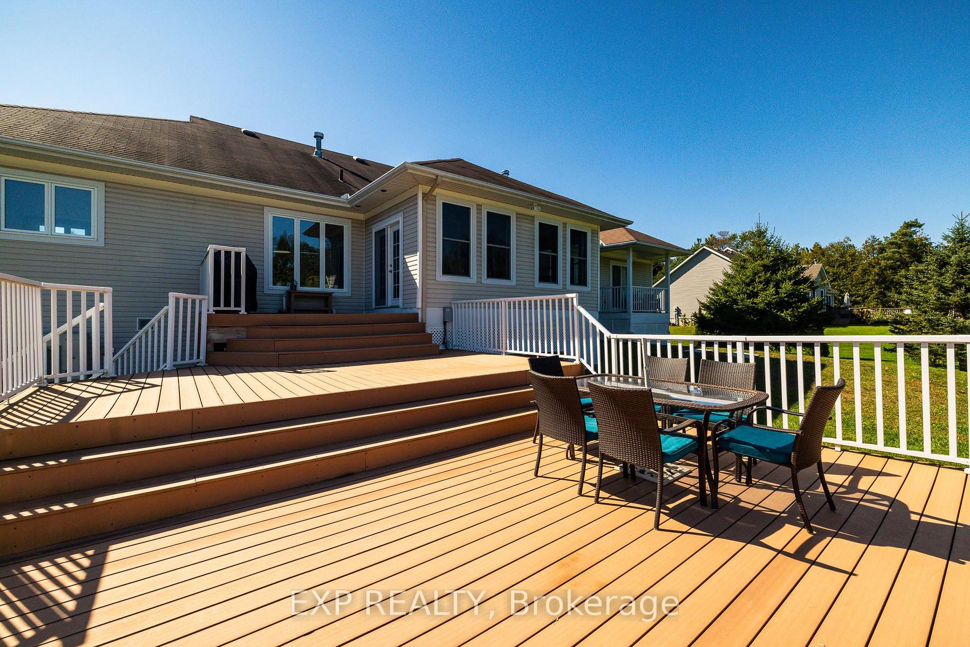 Photo 50 of 140 Windmill Crescent, Beckwith, Beckwith Twp — HOMEH