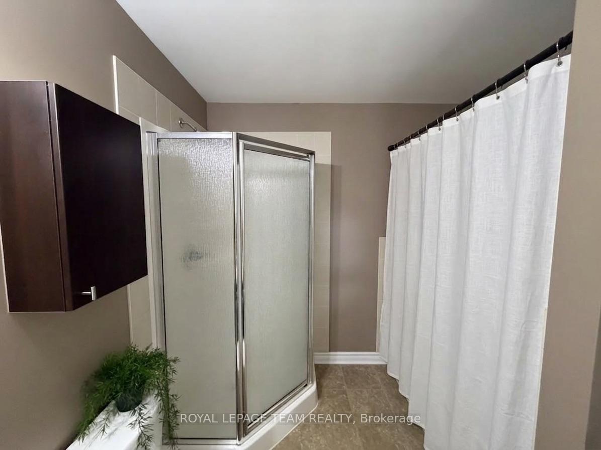 Photo 13 of Unit L, 767 Cedar Creek Drive, Ottawa, Blossom Park/Kemp Park/Findlay Creek — HOMEH